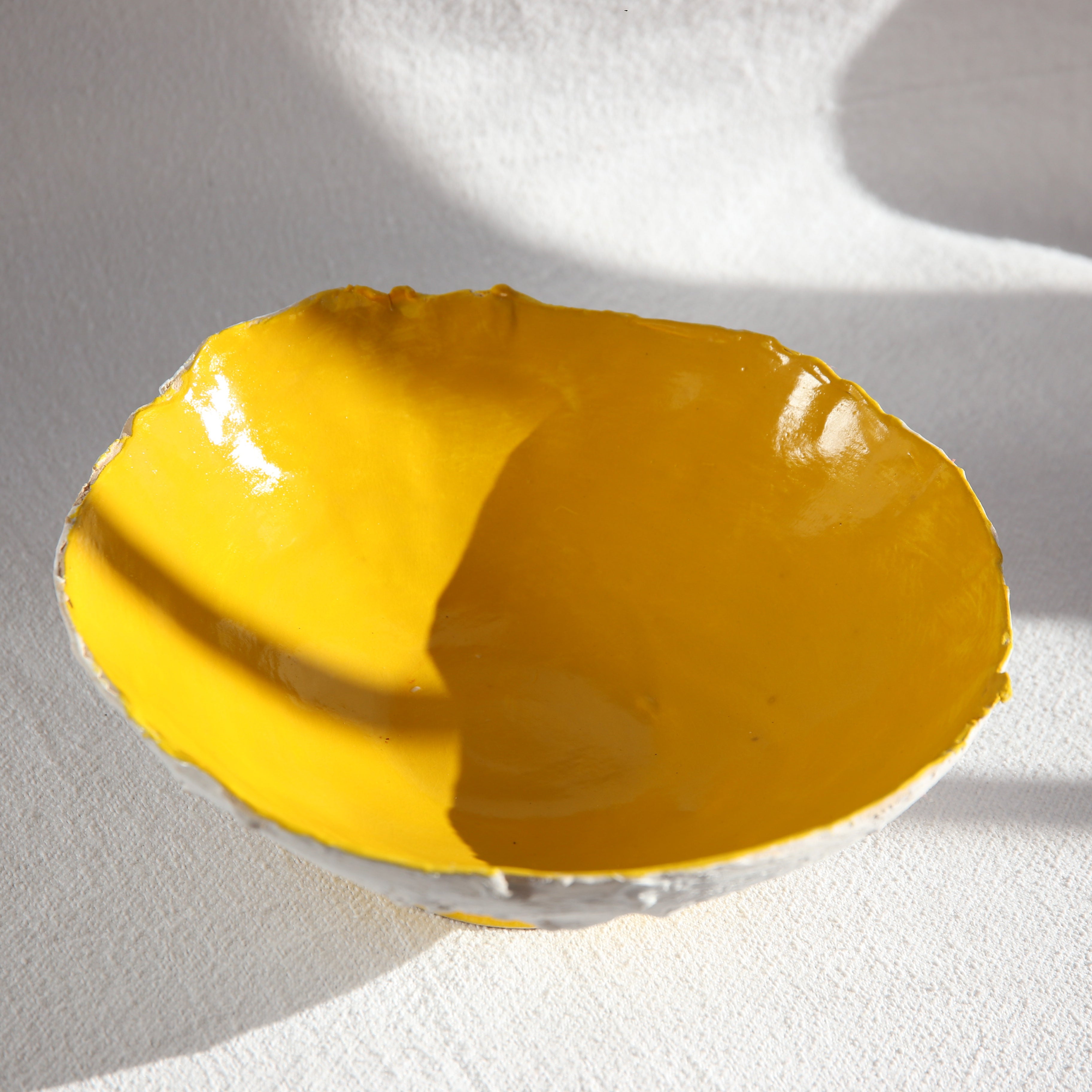 Handgefertigte Schale Lemon Detailansicht Fuß